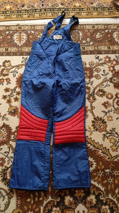 Продам комбинензоны зимниее