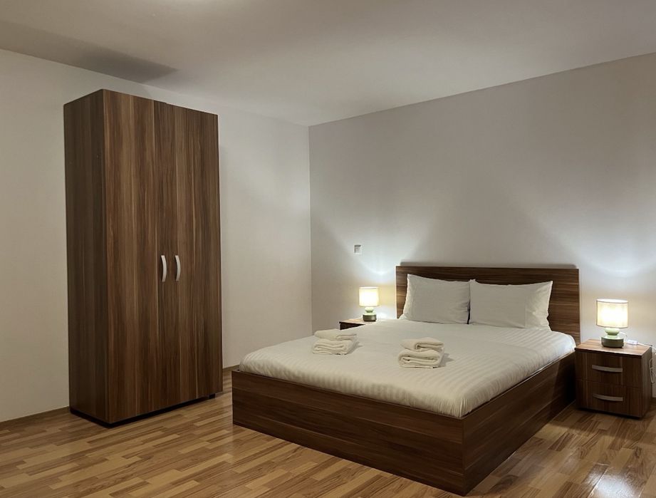 Regim Hotelier Non Stop Sector 3