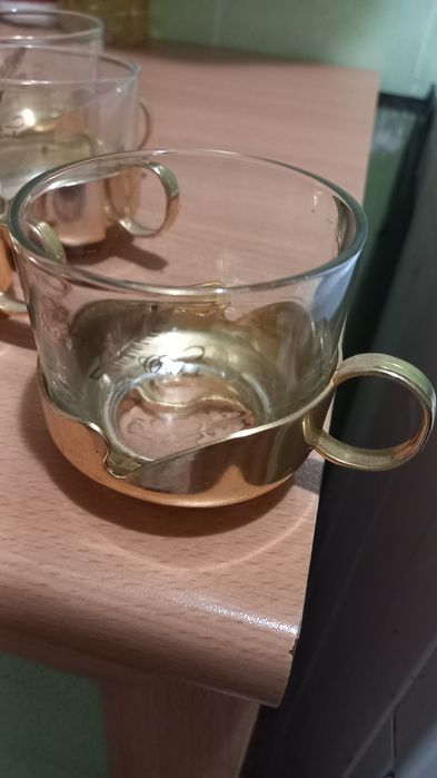 Продам чашки б/у.