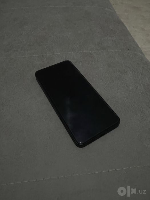 Pixel 8 // 8/128gb // как новый
