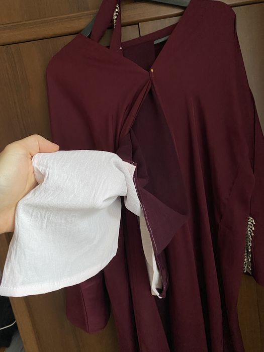 Абая накидка бордового цвета