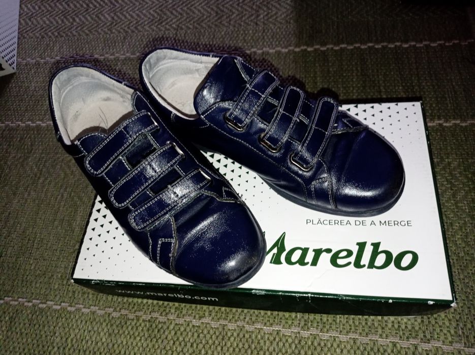 Pantofi piele pentru băieți mărime 37