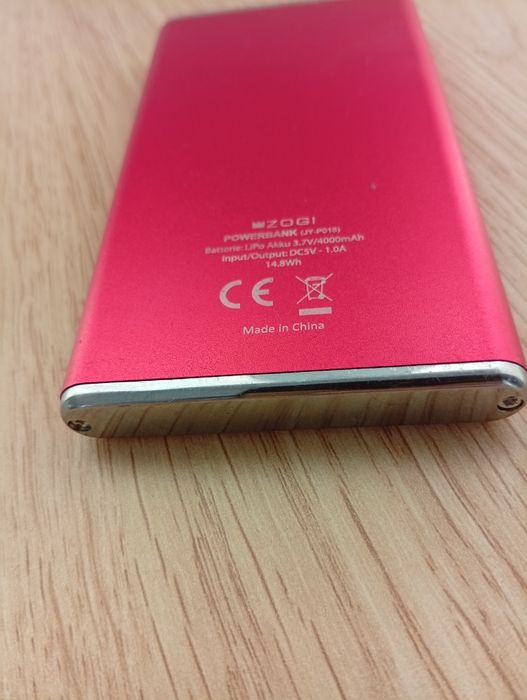 Baterie externa ultra slim 5 mm