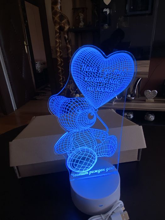 Лампа светещо 3D мече.Ново!