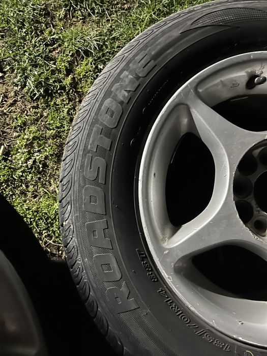 Продам летние шины! Размер 185/70/14