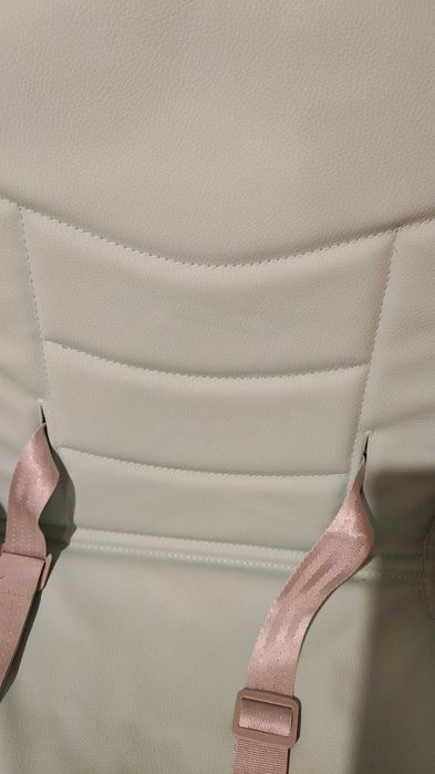 Преносимо сгъваемо столче за хранене