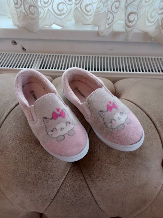 Детски обувки- мукасини,пантофи и бебешки маратонки