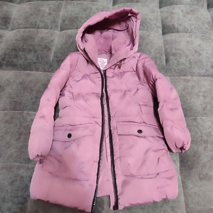 Куртки на девочку.