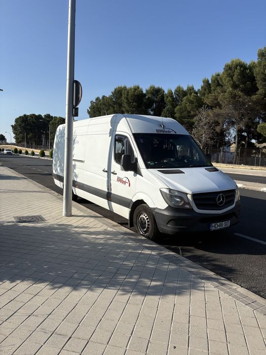 Mercedes sprinter