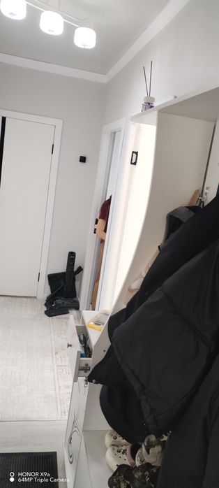 Прихожи продаётся