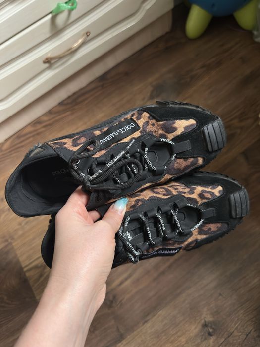 Кроссовки новык 39