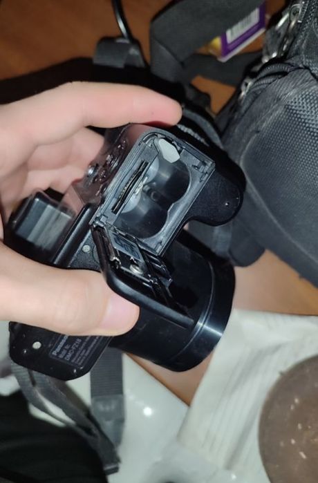 Panasonic Lumix DMC-FC18. (Fataparat)