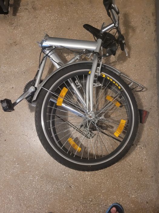 Bicicleta pliabila, putin folosita, 3 ambreaje, 18 viteze