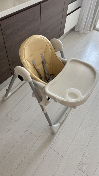 Peg perego стульчик для кормления с 4 мес