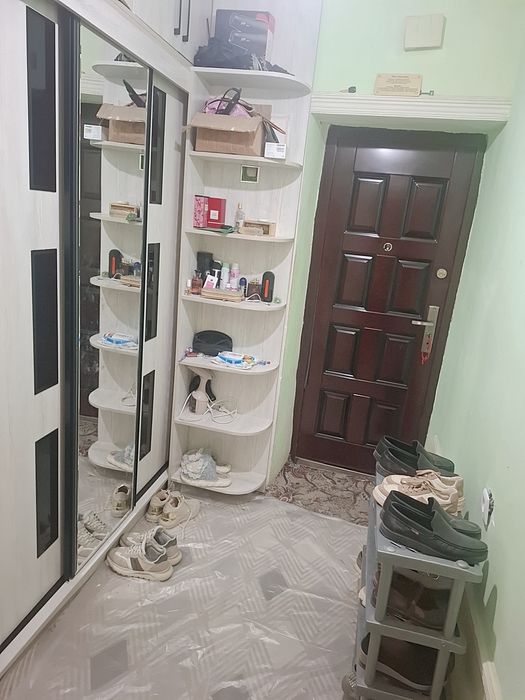 Уй сотилади 3 хонали 430 млн