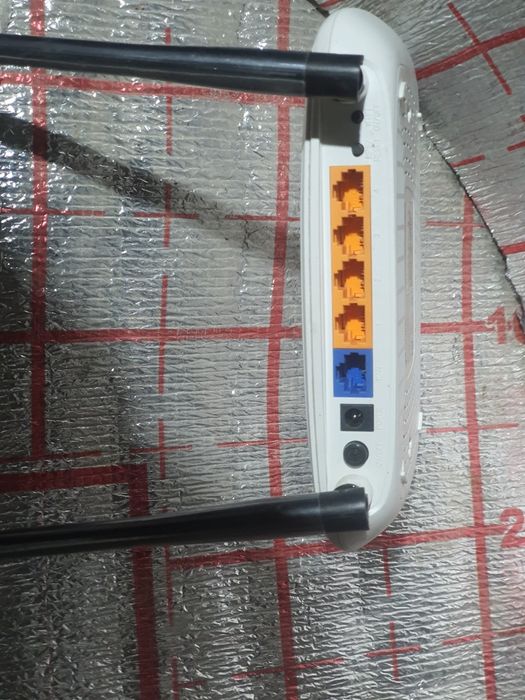 Wifi Tplink роутр в хорошем состоянии
