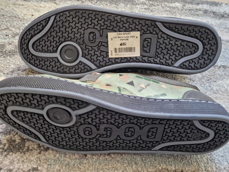 Дизайнерски обувки Дого