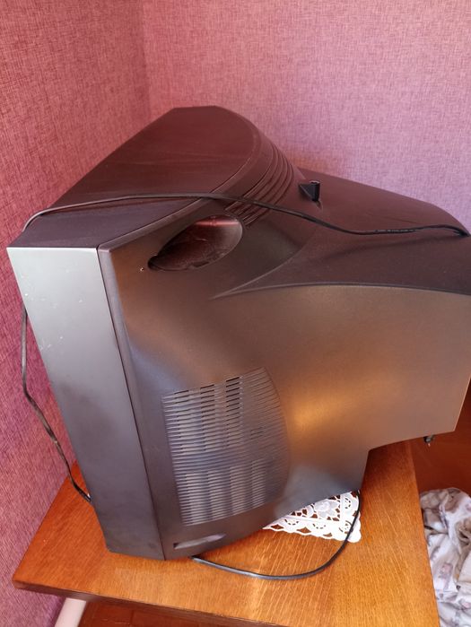 Продам телевизор Самсунг модель 21H4