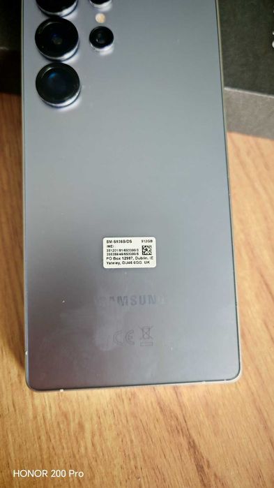 Samsung Galaxy S25 Ultra 512 GB в Гаранция