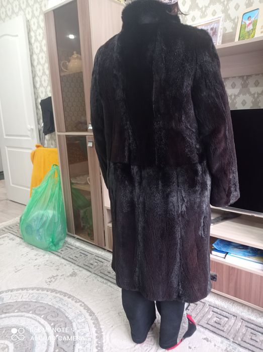 Продам норковую шубу