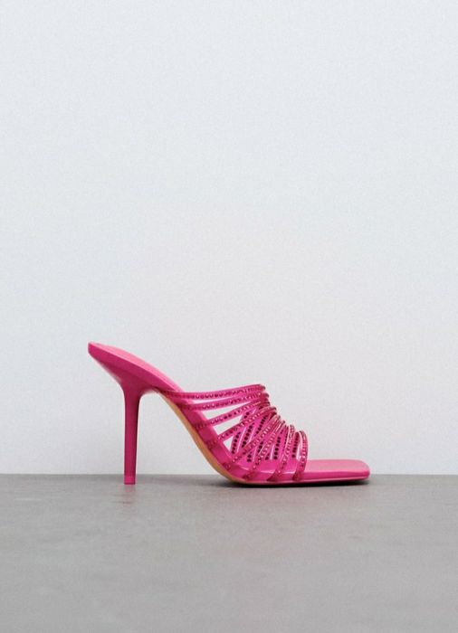 Обувки Зара с камъчета