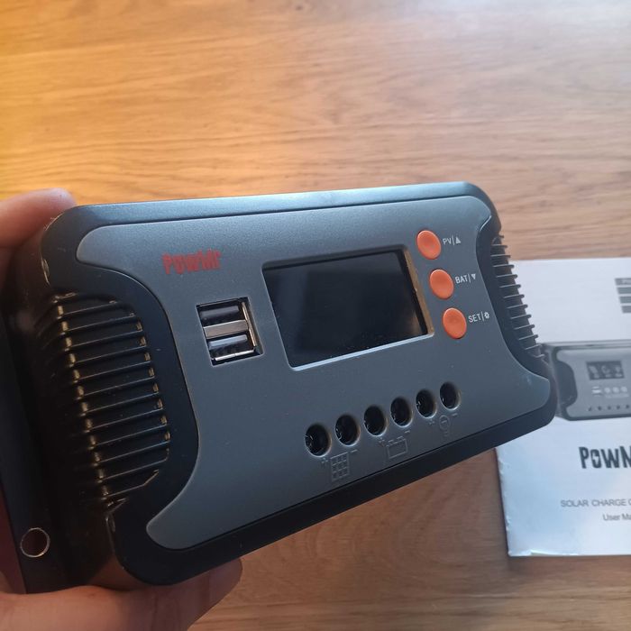 НОВ! PWM соларен контролер 30A за 12V и 24V системи с LCD дисплей, USB