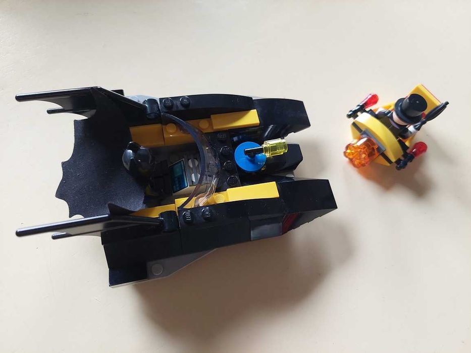 LEGO Super Heroes 76158  Batman Batboat The Penguin Pursuit!