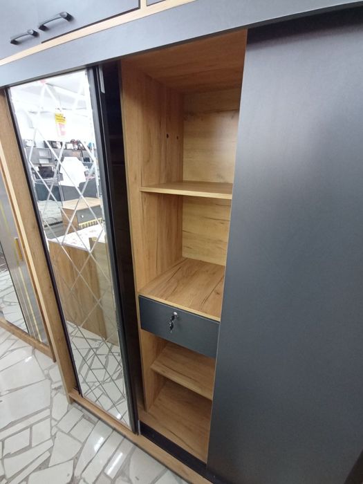 Шкафы на Заказ или же Кровати и.т.д