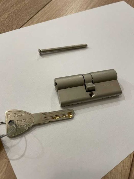 Butuc usa MCM 30-10-30