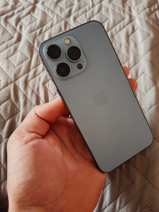 iPhone 13 Pro 256GB albastru