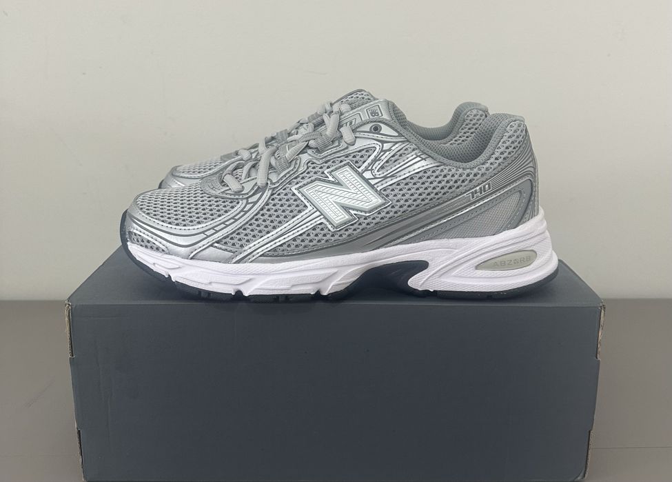 Кроссовки New Balance 740 (Оригинал)