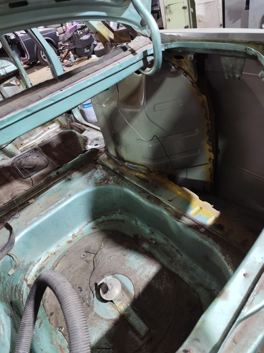 Продам Ваз 2110 под восстановление