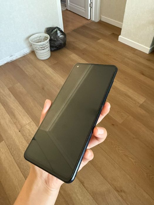 Телефон Samsung Galaxy A21