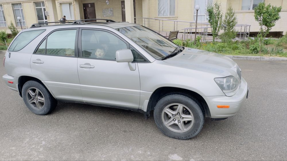 Lexus rx 300 срочно