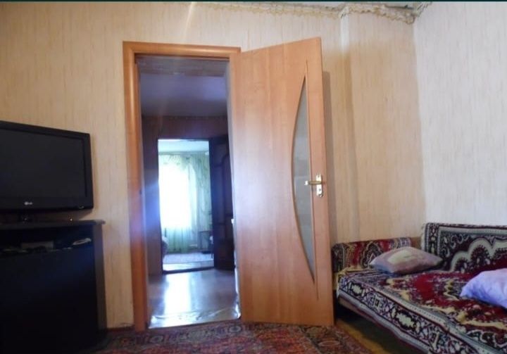 Продам дом  район рынка