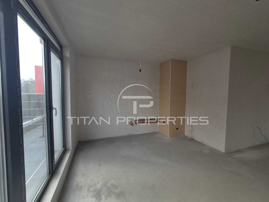 Продава се Тристаен апартамент в Пловдив, Младежки Хълм - 123 кв.м за 1830 €/кв.м - Снимка #3