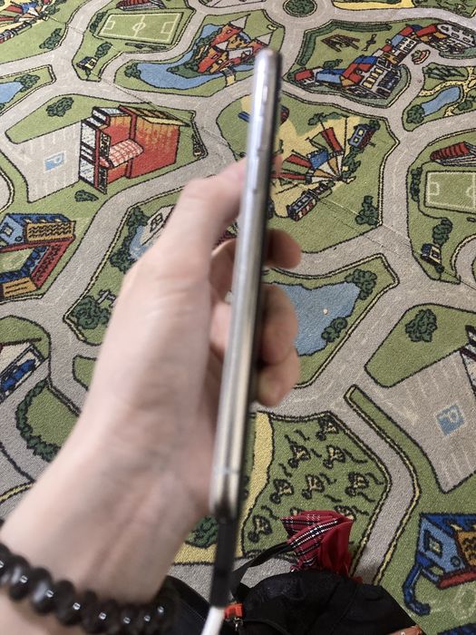 ПРОДАМ/ОБМЕН Iphone xs 64gb акб 96