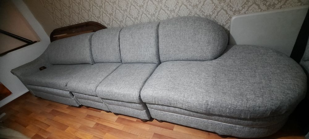 Диван для гостинной