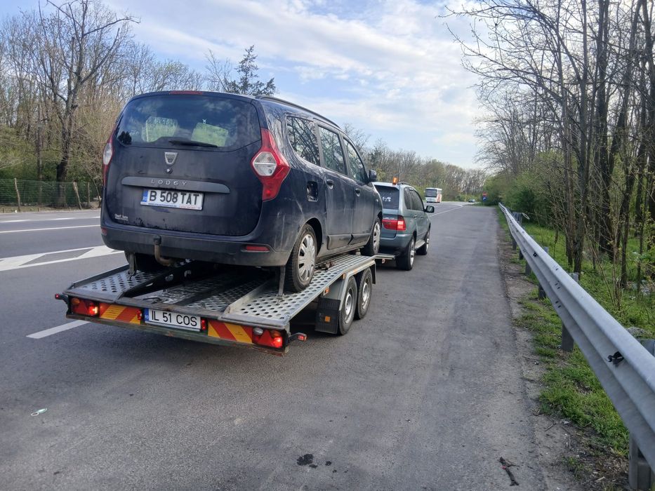 Ofer servicii tractari auto