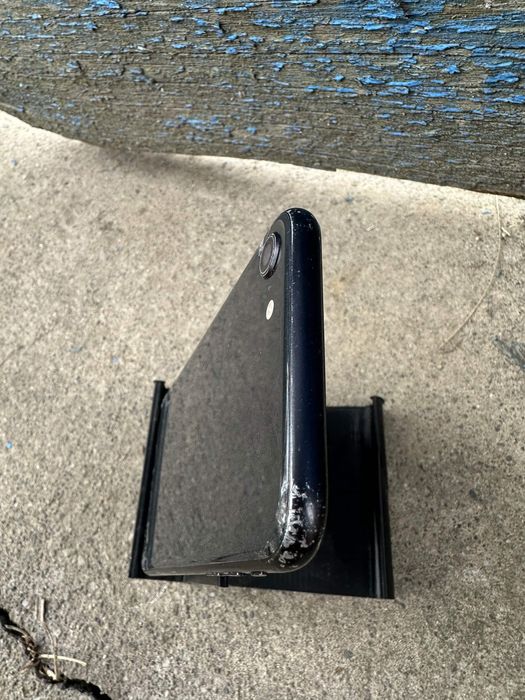 Telefon Iphone se2020