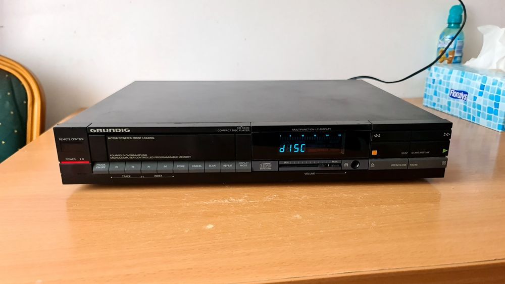 Cd player Grundig cd8400