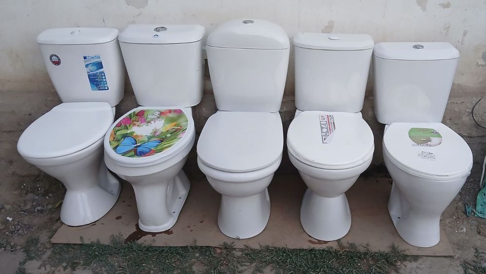 Унитаз сотилaди. Хар хил ассортиментда