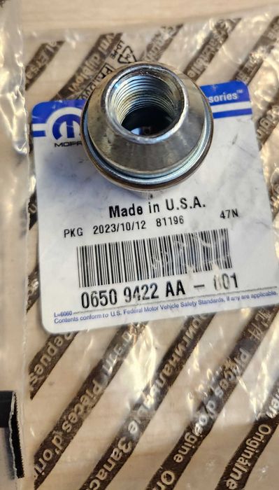 Оригинални гайки за Jeep и други автомобили от групата на Chrysler