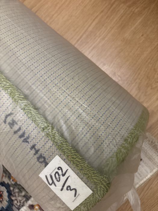 Продам ковер травка