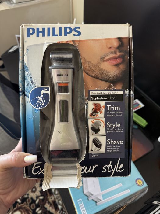 Продам бритву триммер  PHILIPS