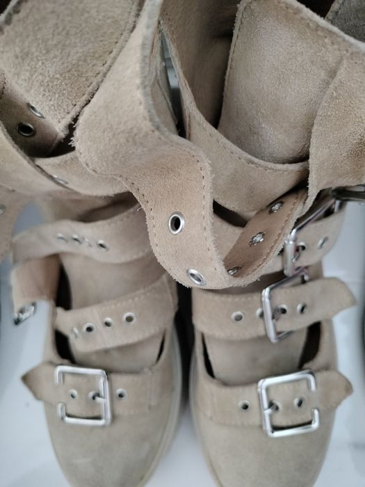 Botine cu platforma piele întoarsă