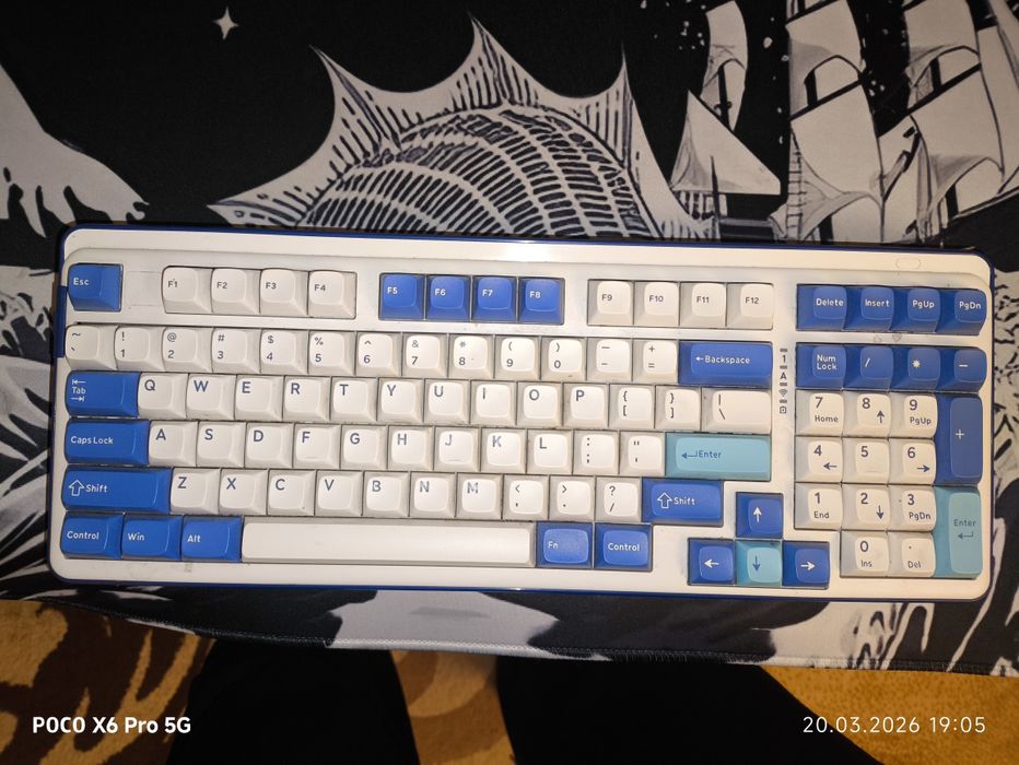 Продам клавиатуру Dareu A98