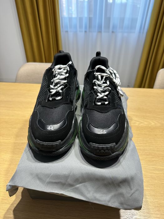 Balenciaga Triple S 42