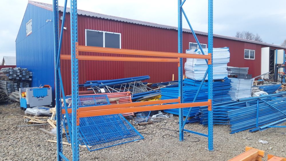 Vând rafturi metalice reglabile profesionale