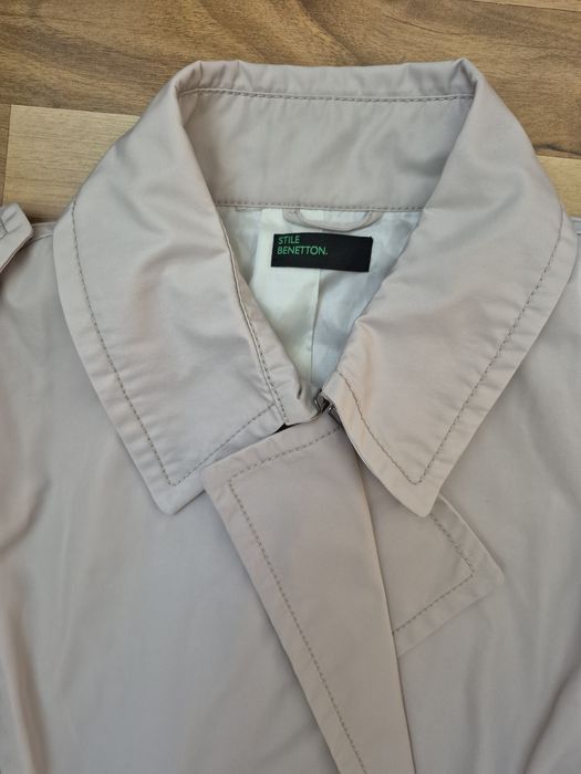 Trench Benetton mărimea 50